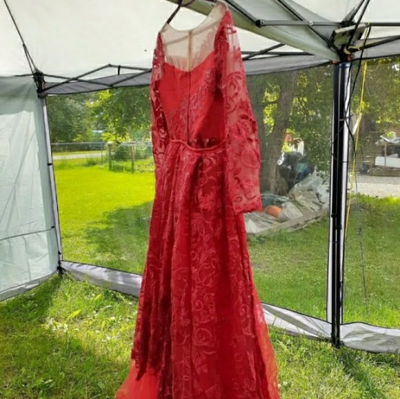 Red Detachable Train Mermaid Prom Dress - Picture 3 of 4